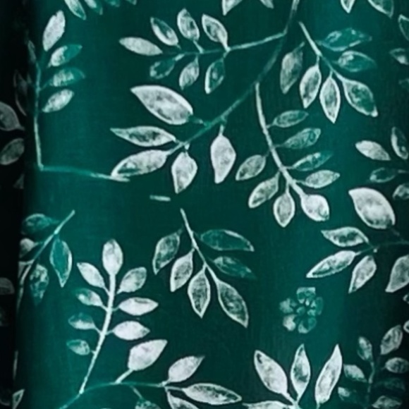 0008/ Dark Green Poncho With Fringed, Breathable Fabric, Lightweight Top - Picture 6 of 8